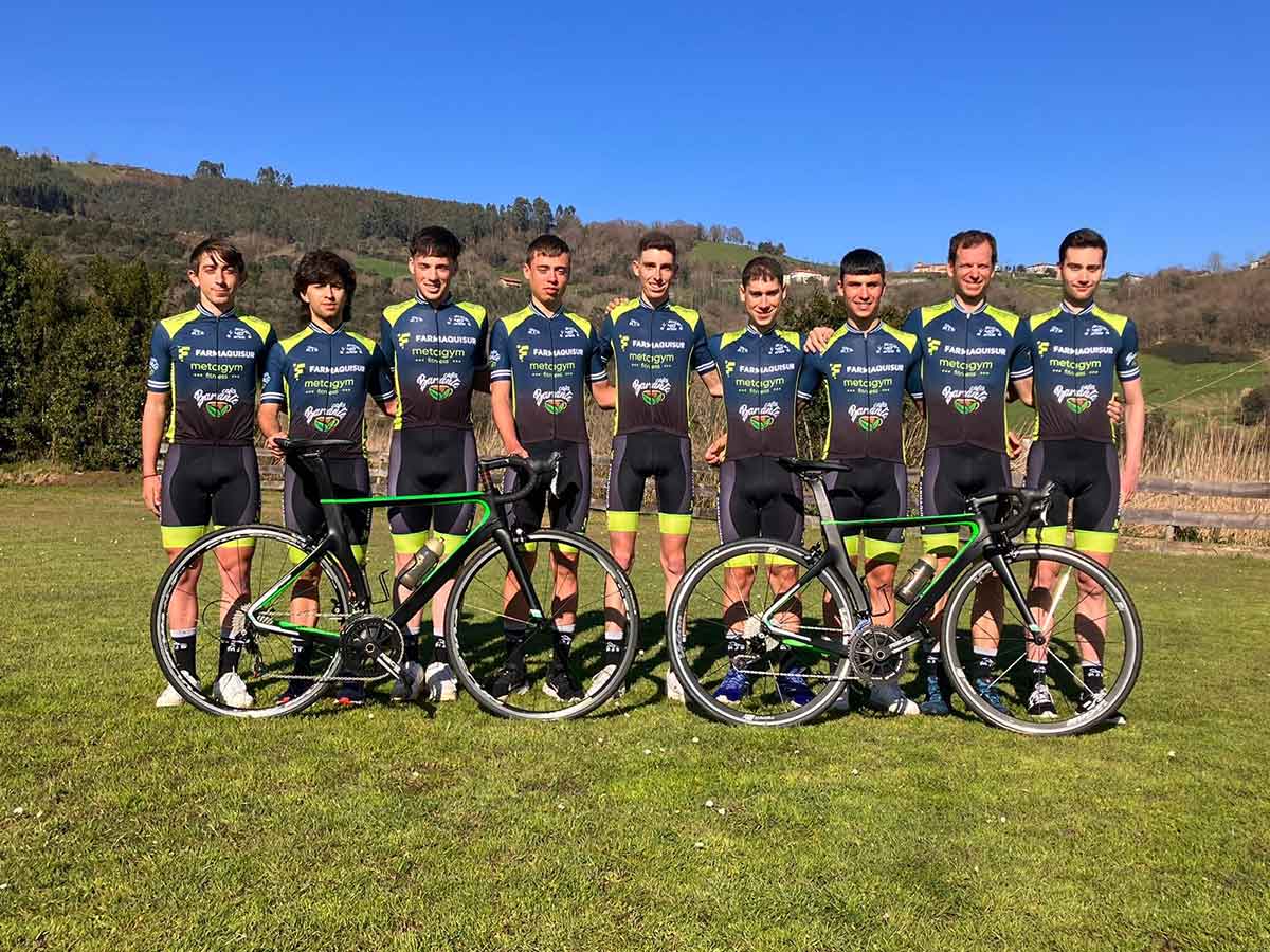 Equipo Ciclista Cántabro, El Farmaquisur-Cafés Barante echa a andar